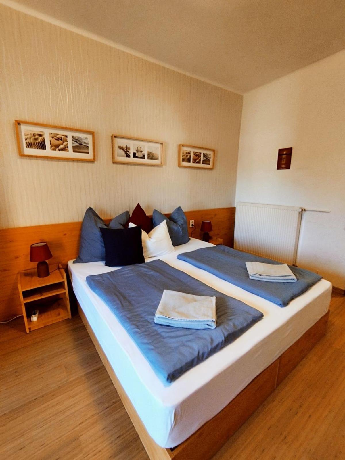 Apartman Vitorlas Vendeghaz Balatonfured Exterior photo